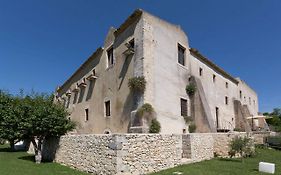 Hotel Antico Convento Dei Cappuccini  4*